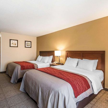 Quality Inn & Suites Bethany Exterior photo